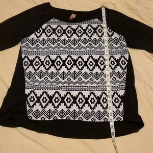 🔵3/4 baseball tee - L - No Boundaries